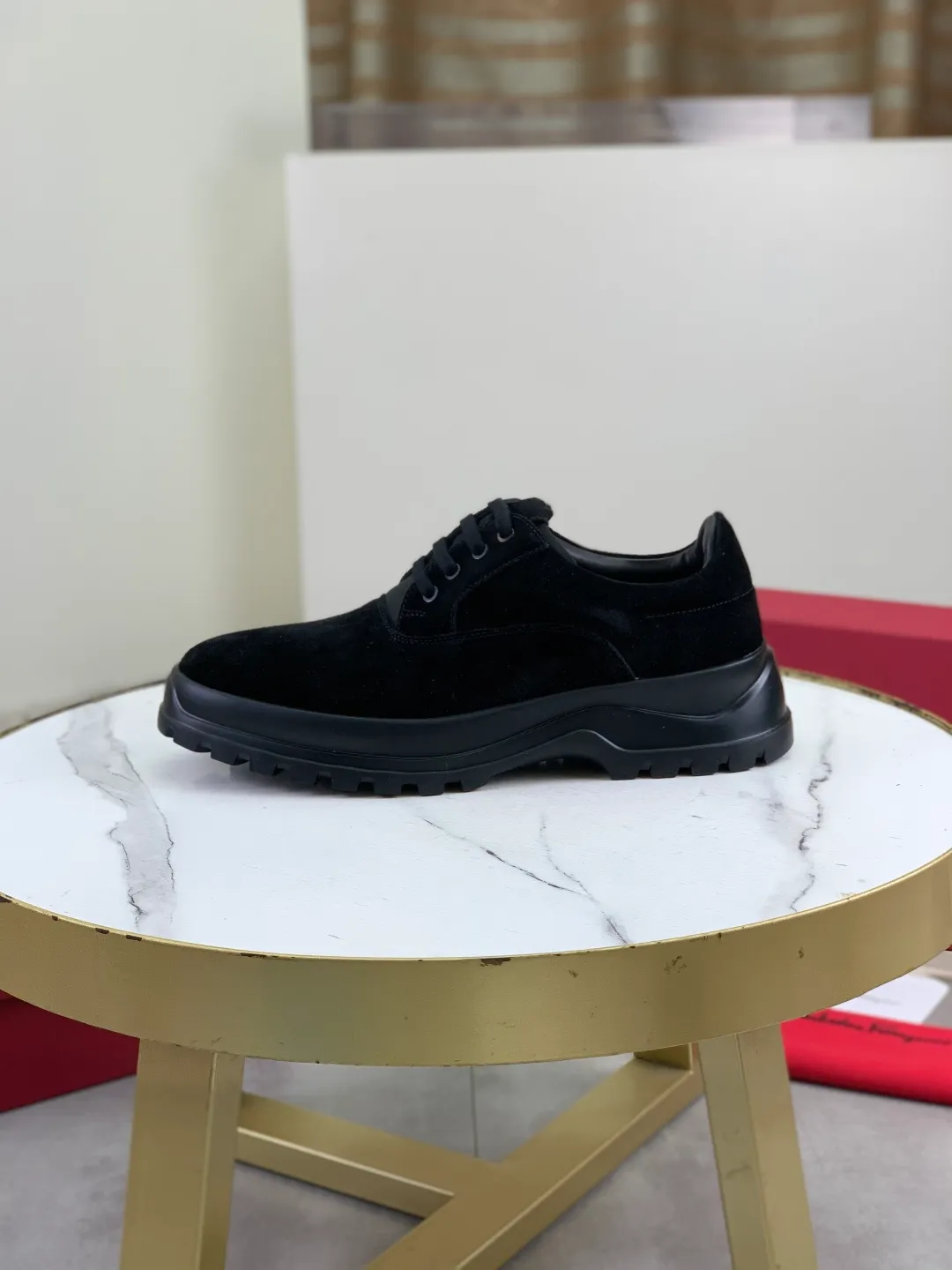 Men's men's shoes💰P640💰【New style】High quality water-dyed cowhide 🆘【Salvatore Ferragamo】Ferragamo's latest casual business leather shoes for men! Listed simultaneously! The fabric is made of specially imported original calfskin, and the interior is made of imported water-dyed cowhide. It is absolutely luxurious and leads the fashion trend. High-end foam outsole, matching sizes: 38-44 (45 and 46 can be customized) 4️⃣ colors available